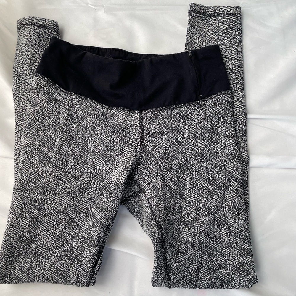 CALIA by Carrie Underwood Textured Joggers (Size Small)